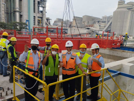 Overhead Bridge Crane